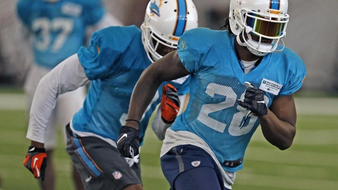 Bobby McCain (28) left Dolphins with a knee injury Sunday, but should be ‘fine.’