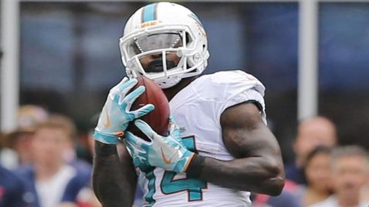 Miami Dolphins wide receiver Jarvis Landry is looking for a big game as the team opens revamped Hard Rock Stadium.