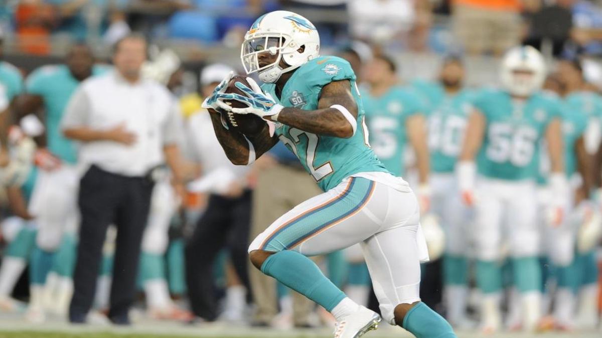 The Dolphins traded Jamar Taylor to the Cleveland Browns Saturday after three disappointing years in Miami.