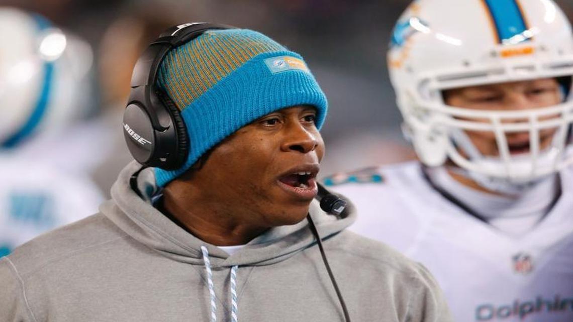 Vance Joseph is reportedly the front-runner for the Broncos job.