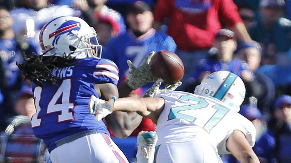 Buffalo Bills wide receiver Sammy Watkins (14) on a 63 yard reception for a touchdown in the second quarter as Miami Dolphins cornerback Brent Grimes (21) fails to defend as Buffalo Bills host the Miami Dolphins at Ralph Wilson Stadium, Orchard Park, N.Y. on Sunday, November 8, 2015.
