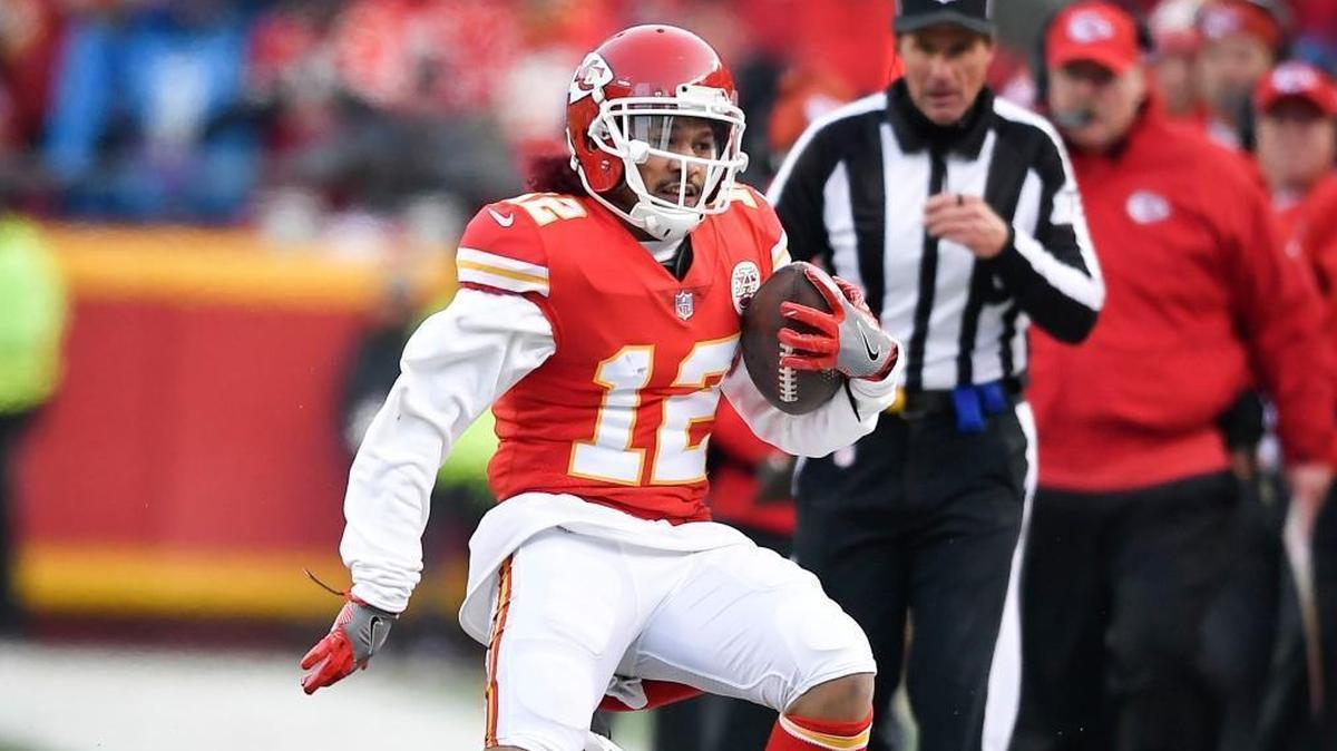 Chiefs wide receiver Albert Wilson is heading to Miami on a three-year, $24 million deal, according to NFL Network.