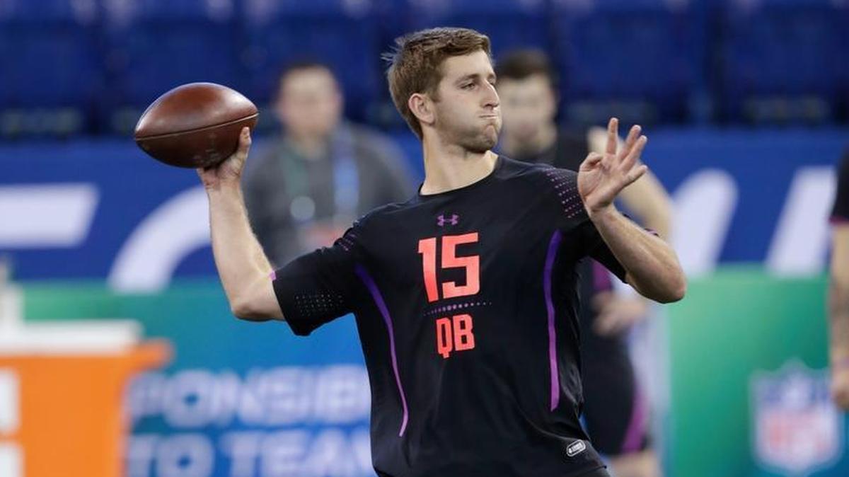 It’s hard to see how quarterback Josh Rosen lasts until the 11th pick given how free agency is shaking out.