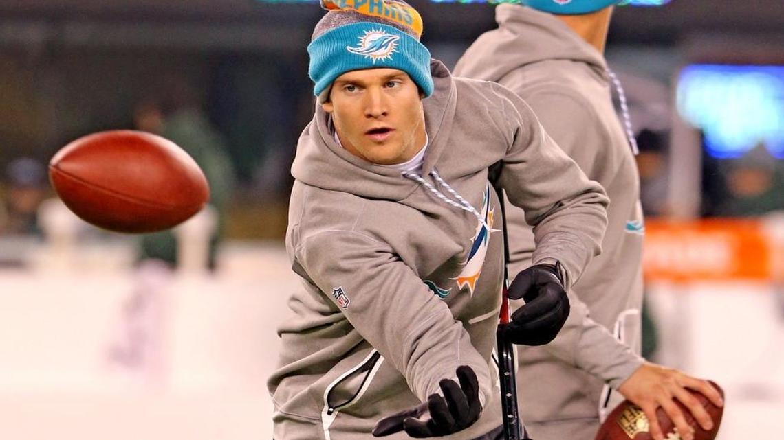 Ryan Tannehill has used a crutch to get around in recent days.