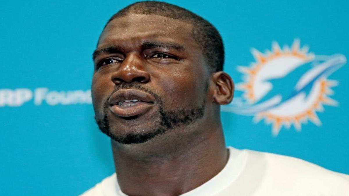 Lawrence Timmons has some explaining to do to his teammates after leaving them abruptly Saturday and not making himself available for Sunday’s season opener.