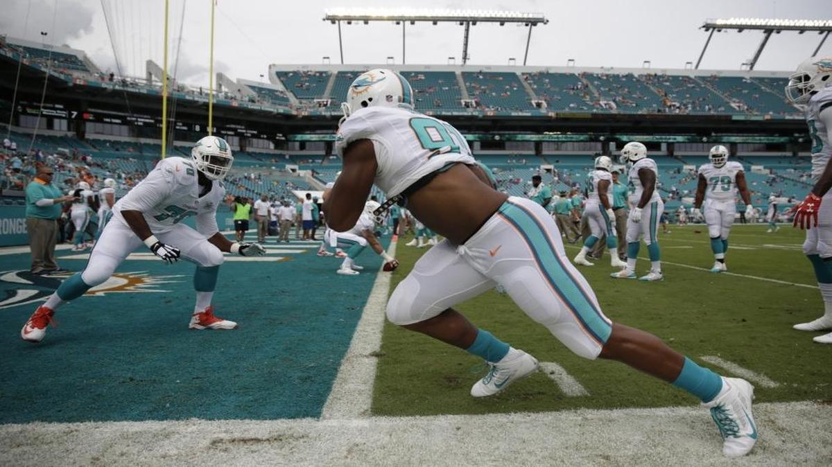 An injury against the Patriots in October 2015 cut right tackle Ja’Wuan James’ second season in the NFL in half, but he made it through the offseason’s OTAs and minicamp.
