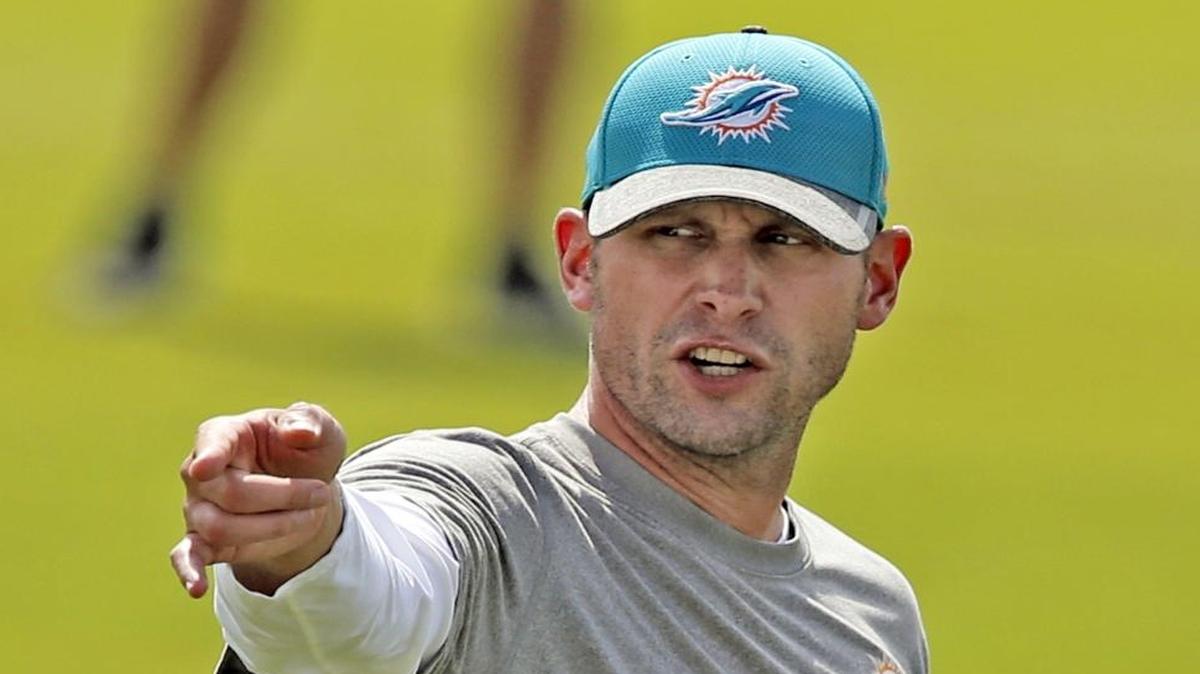 Miami Dolphins head coach Adam Gase directs practice during Dolphins mini-camp at Doctors Hospital Training Facility at Nova Southeastern University on Thurs., June 16, 2016