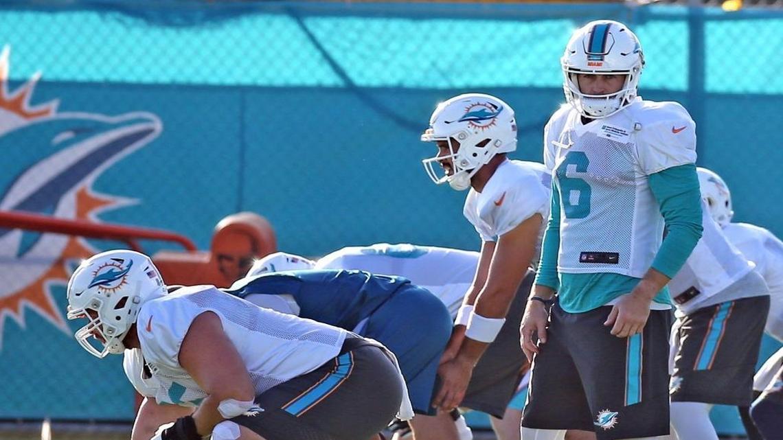 Jay Cutler’s head is still attached to his shoulders — no thanks to Ndamukong Suh.