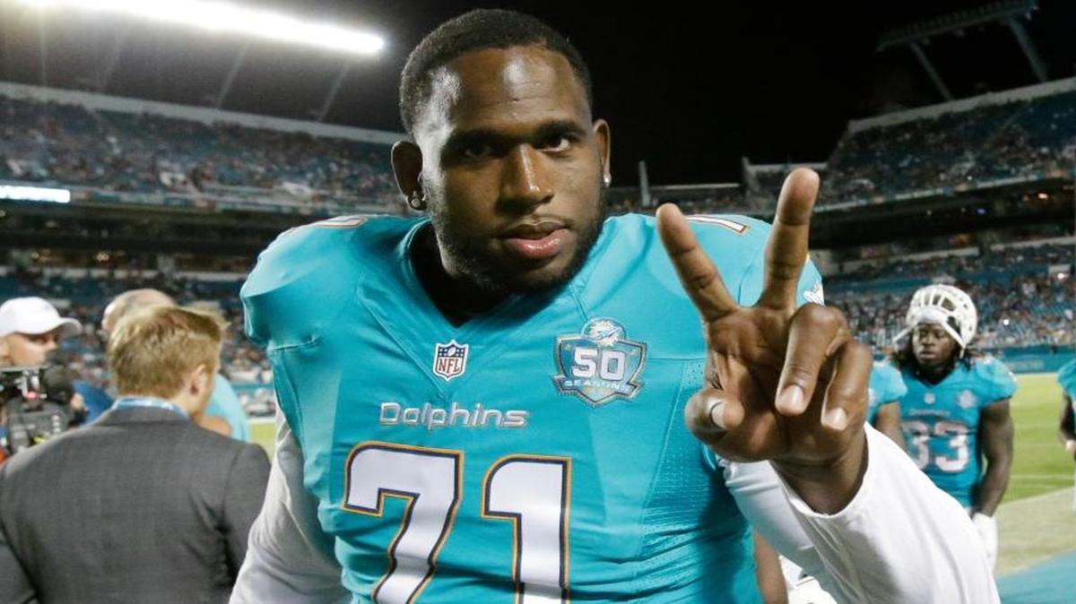 
Asked if he’s going to start Sunday, Dolphins left tackle Branden Albert said: “We all know the answer. I’ve been starting with the first team all week. I’m going to continue. So there goes your answer.”
