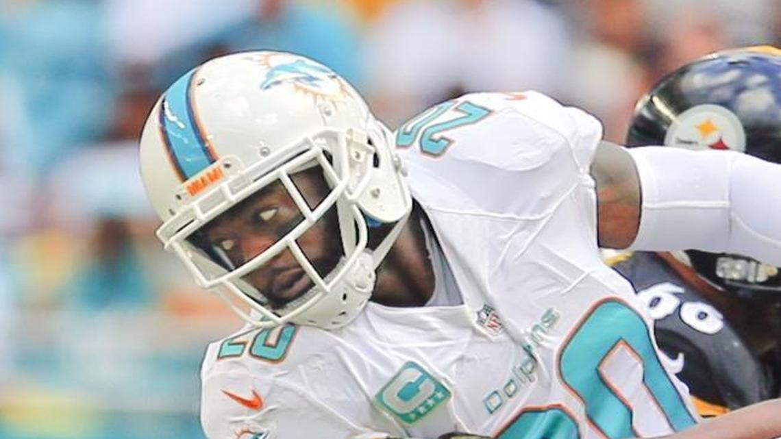 Reshad Jones is just the latest Dolphins veteran to cash in this week.