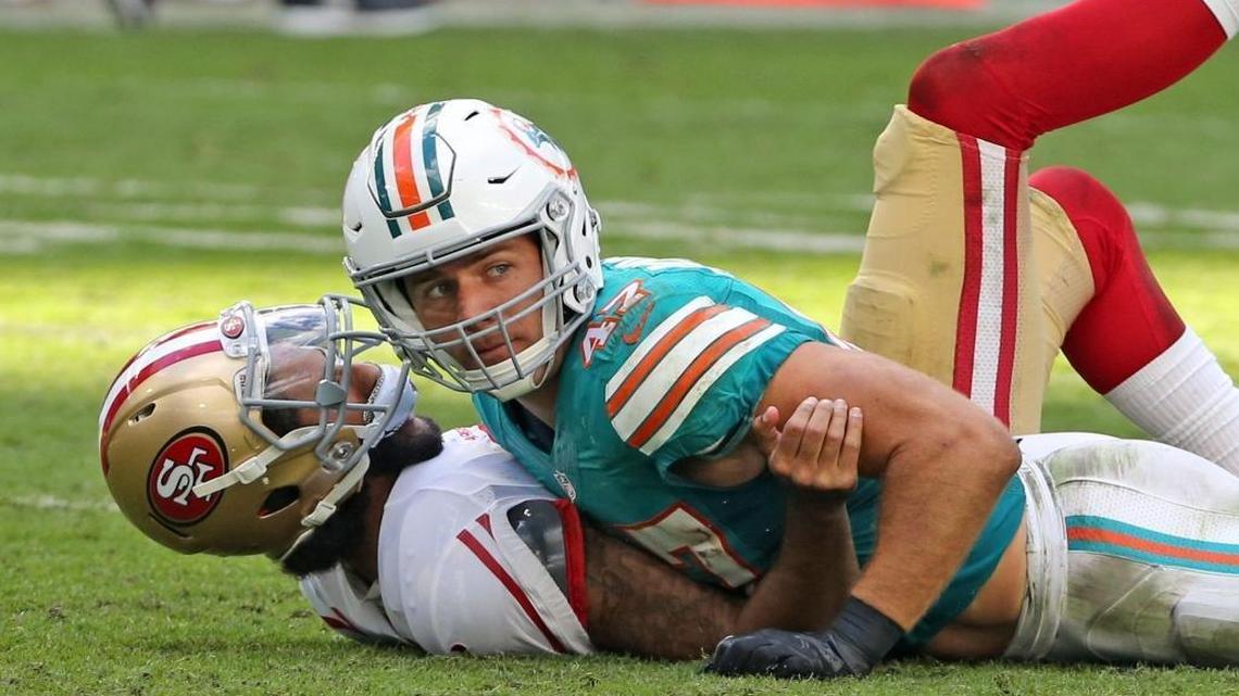 Kiko Alonso was back at practice Wednesday after breaking his thumb Sunday.