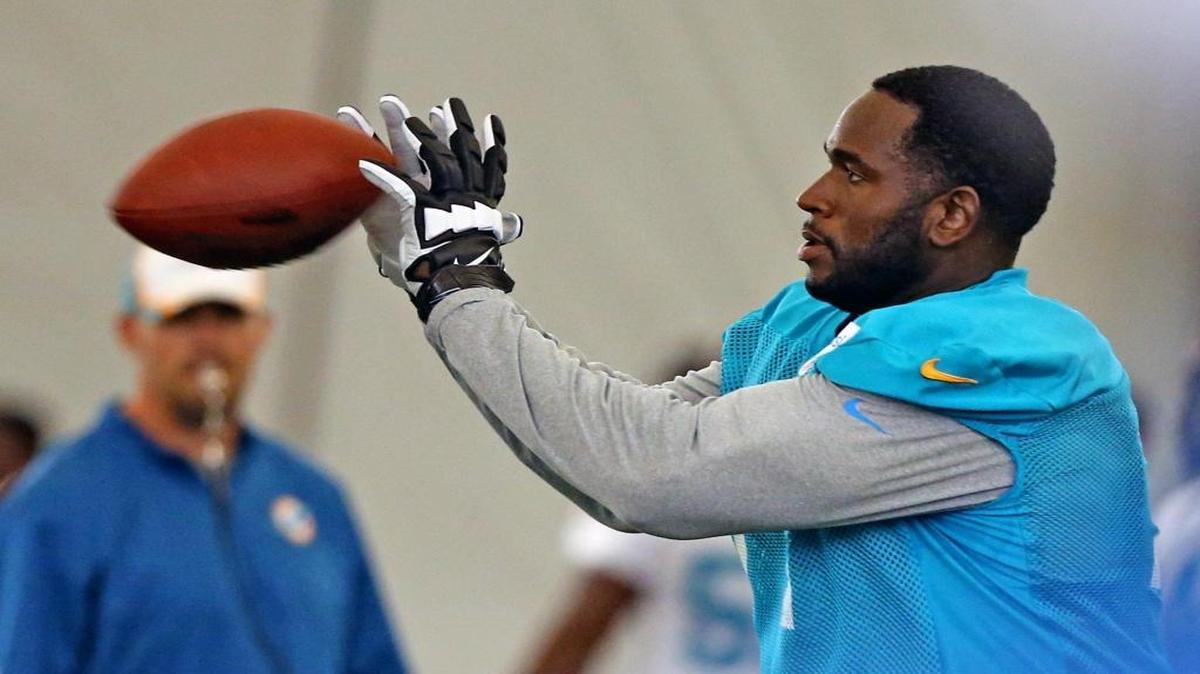 
Offensive lineman Branden Albert at practice at the Miami Dolphins training facility on Tuesday, Aug. 25, 2015 in Davie.
