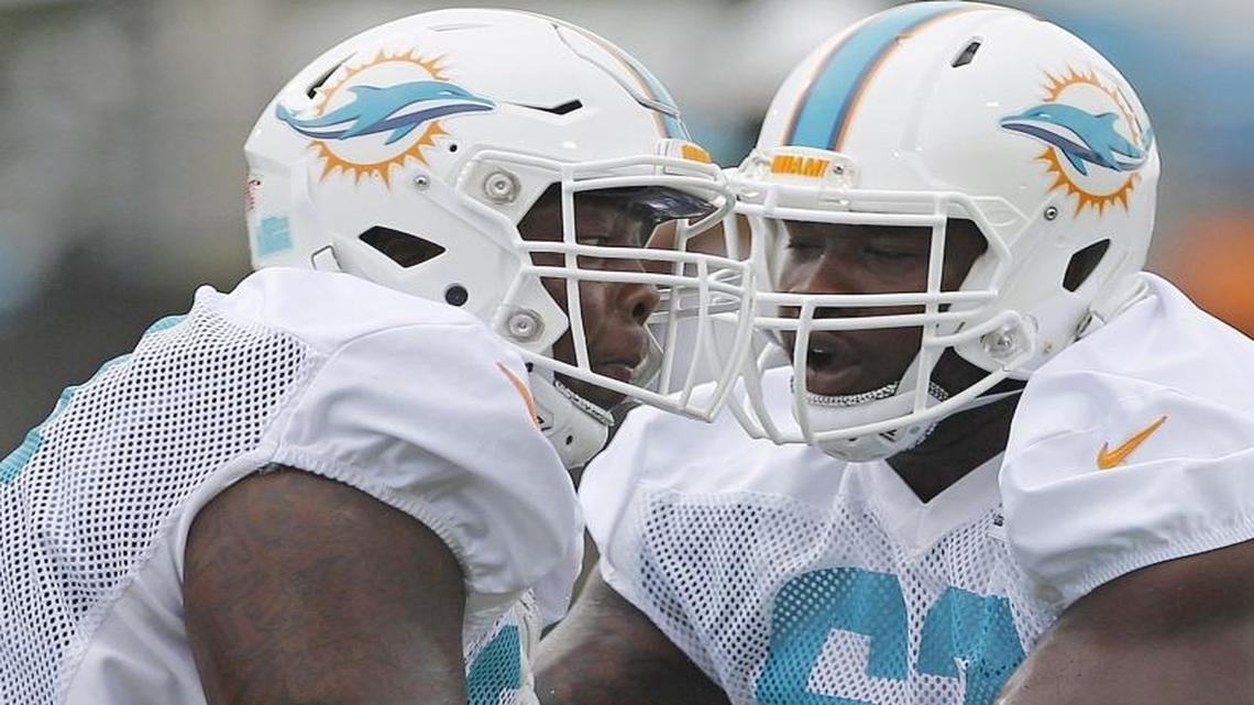 Laremy Tunsil is out against the Titans.