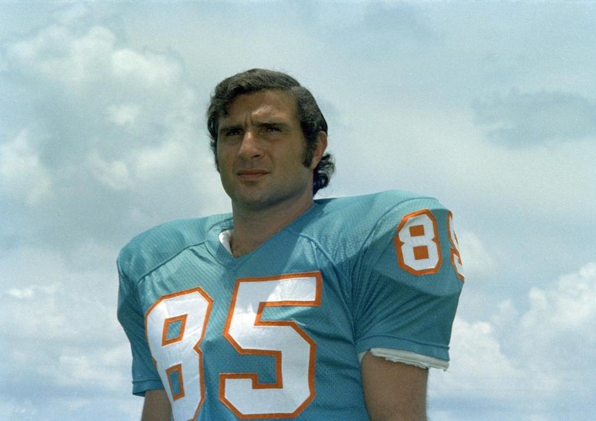 Miami Dolphins linebacker Nick Buoniconti during the 1972 season.