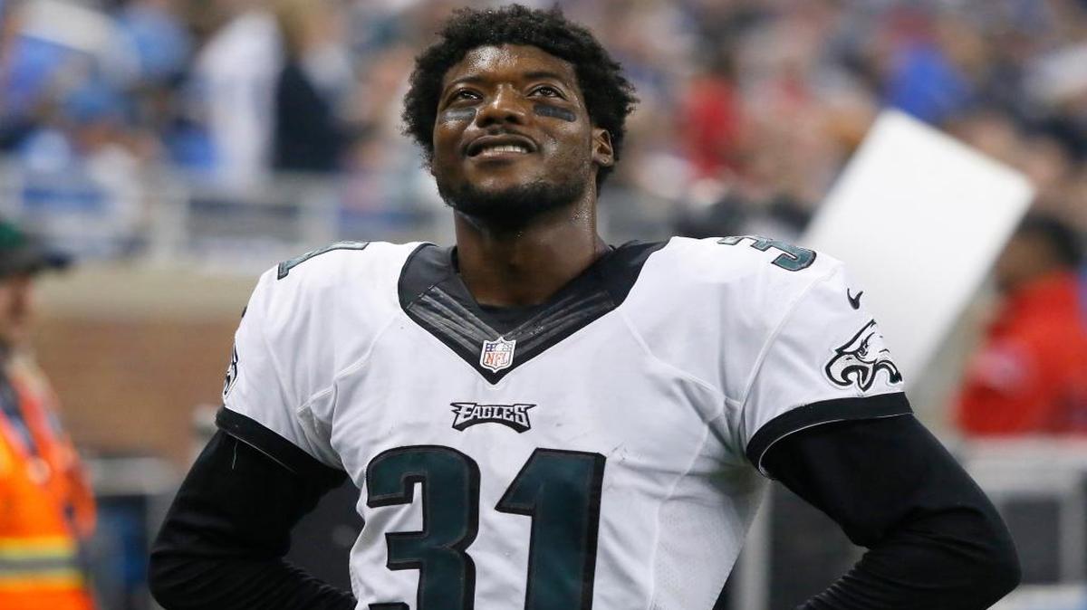 Philadelphia Eagles cornerback Byron Maxwell watches a replay during a game against the Detroit Lions on Thursday, Nov. 26, 2015, in Detroit.