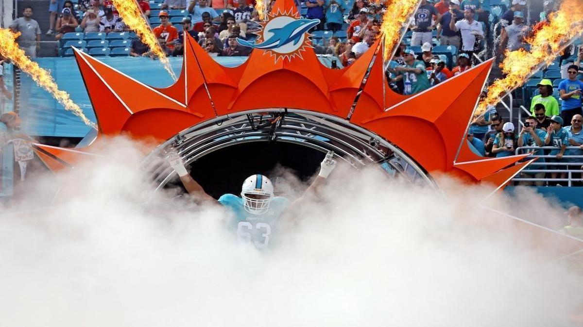 Dallas Thomas and his Dolphins teammates began the two-month offseason training program Monday.