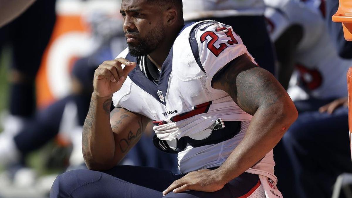 Ex-Houston Texans running back Arian Foster visited the Dolphins on Tuesday.