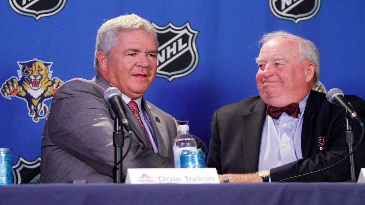 Bill Torrey, right, with Panthers general manager Dale Tallon, helped build the Islanders’ dynasty in the 1980s.