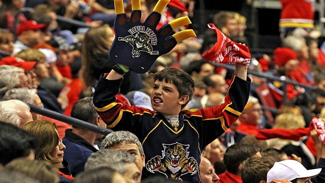 The Florida Panthers have had the same logo and basically the same jerseys since joining the NHL in 1993. On Thursday, the team will unveil new logos — which include a more realistic looking Panther and the Florida state flag — and uniforms at a free party at BB&T Center in Sunrise.