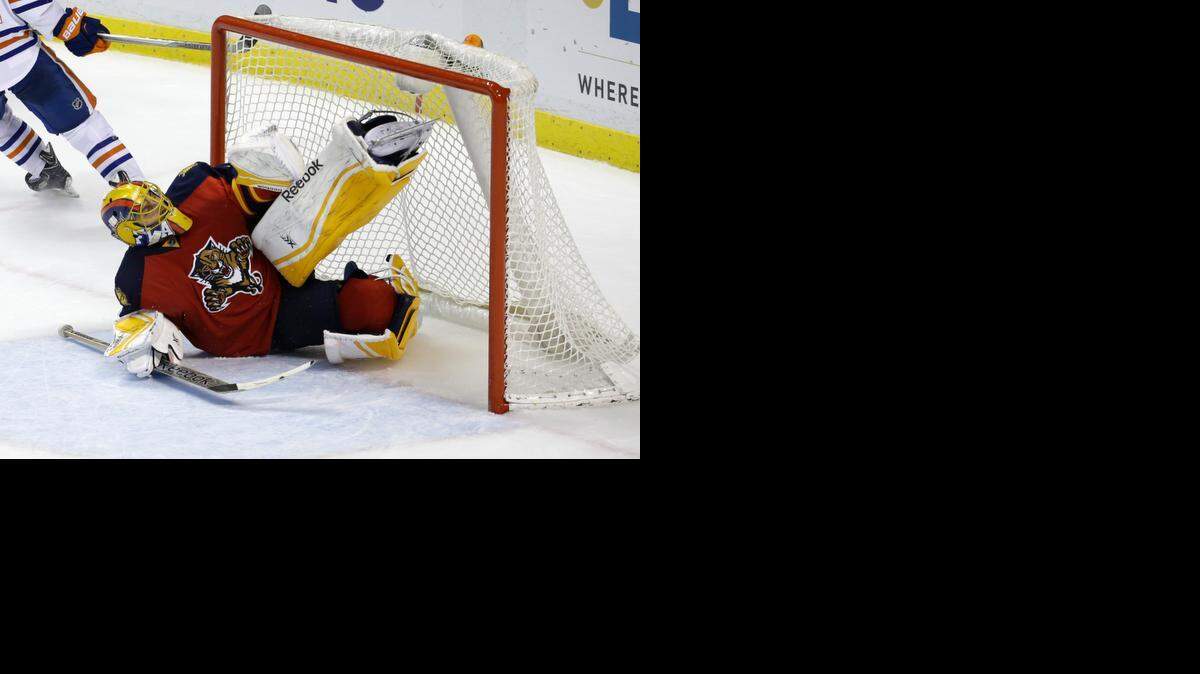 
Goalie Roberto Luongo said the Panthers shouldn’t be concerned with the standings. ‘We just have to be worried about ourselves.’ 

