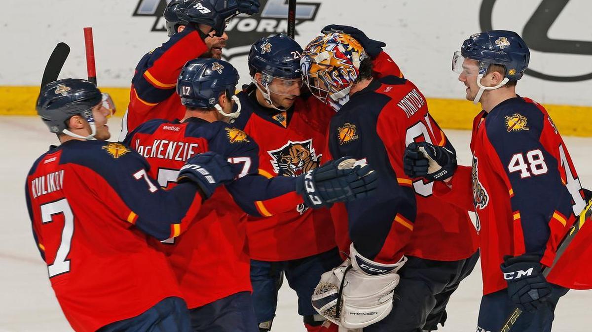 Teammates congratulate Panthers goaltender Al Montoya (35) after the backup backboned Florida’s ninth consecutive victory by making 39 saves in Sunday’s 2-1 win over the Wild in Sunrise. ‘I feel good, and I want to give this team a chance to win every night no matter the score,’ Montoya said.