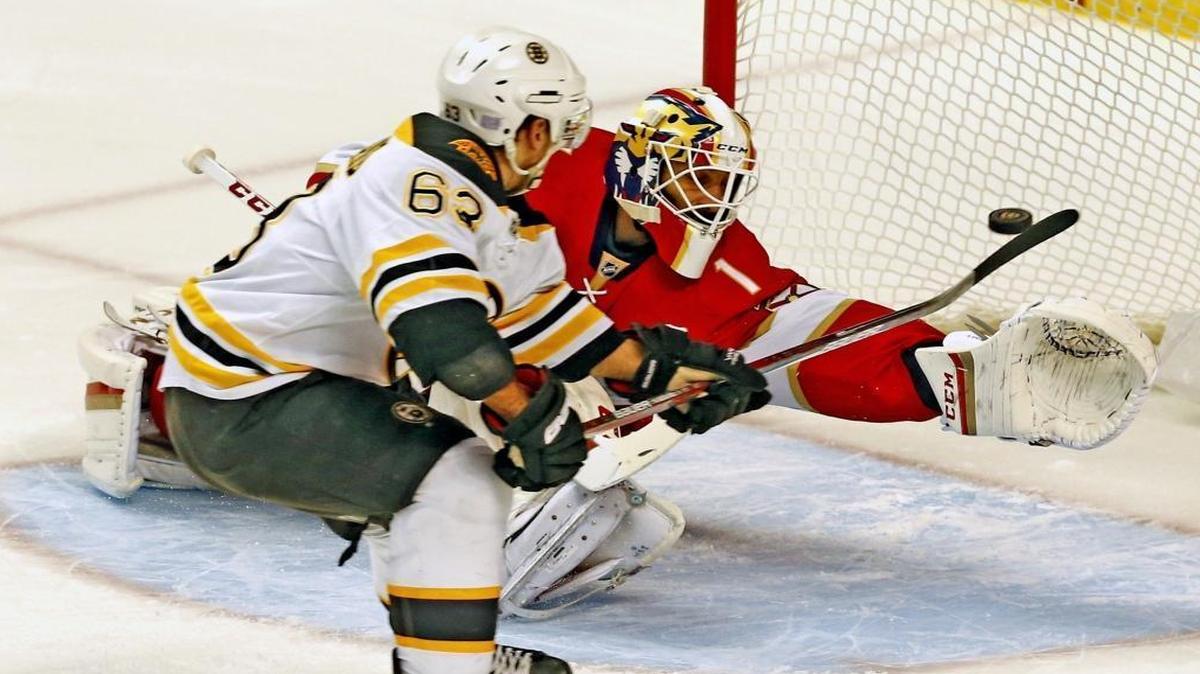 Florida Panthers goalie Roberto Luongo fails to stop Boston Bruins Brad Marchand penalty shot in the first period at the BB&T Center in Sunrise, Florida on Tues., Nov. 1, 2016.