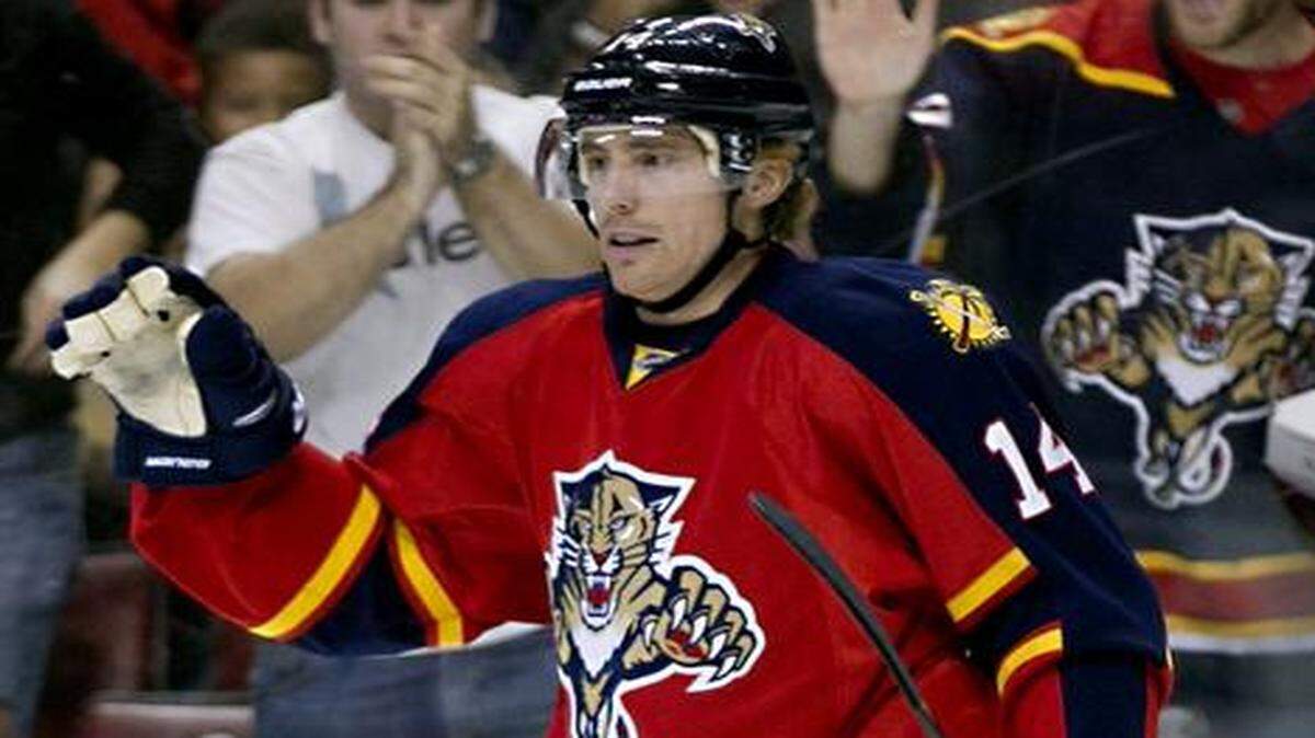 
In his first 21 games this season, Tomas Fleischmann had a goal and two assists. In four games with his new linemates, Fleischmann has a goal and three assists. 
