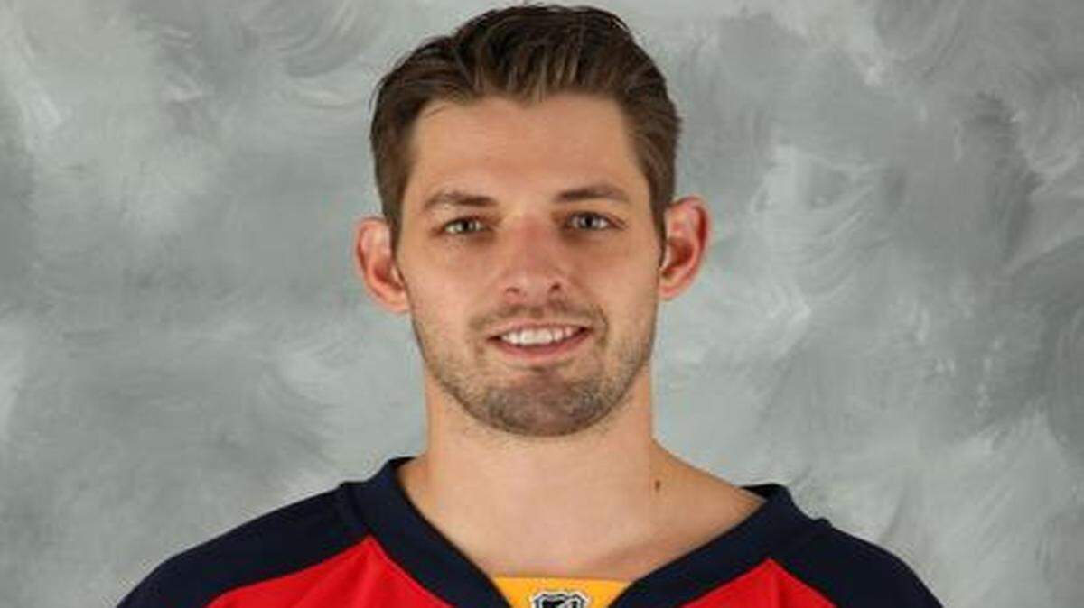 
Veteran goalie Dan Ellis was recalled by the Panthers from AHL San Antonio and will start Thursday against Dallas. 
