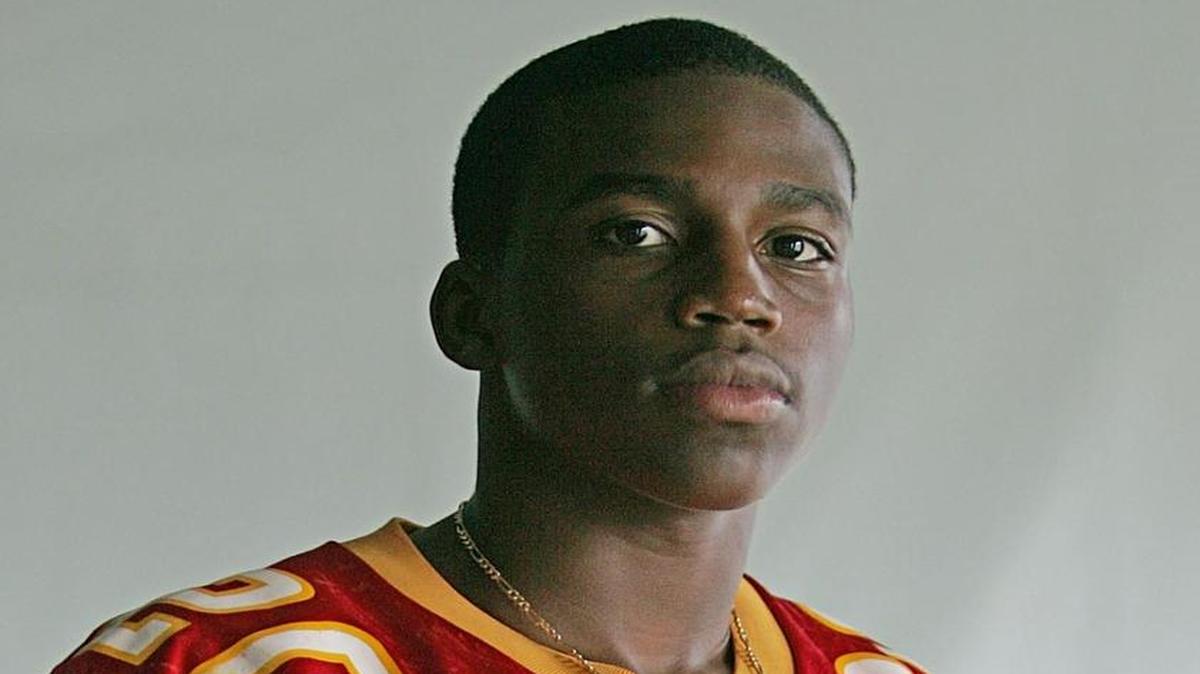 Former Deerfield Beach defensive back Jeremy Kellem, now of the AFL Arizona Rattlers, poses for a preseason photo in 2006.