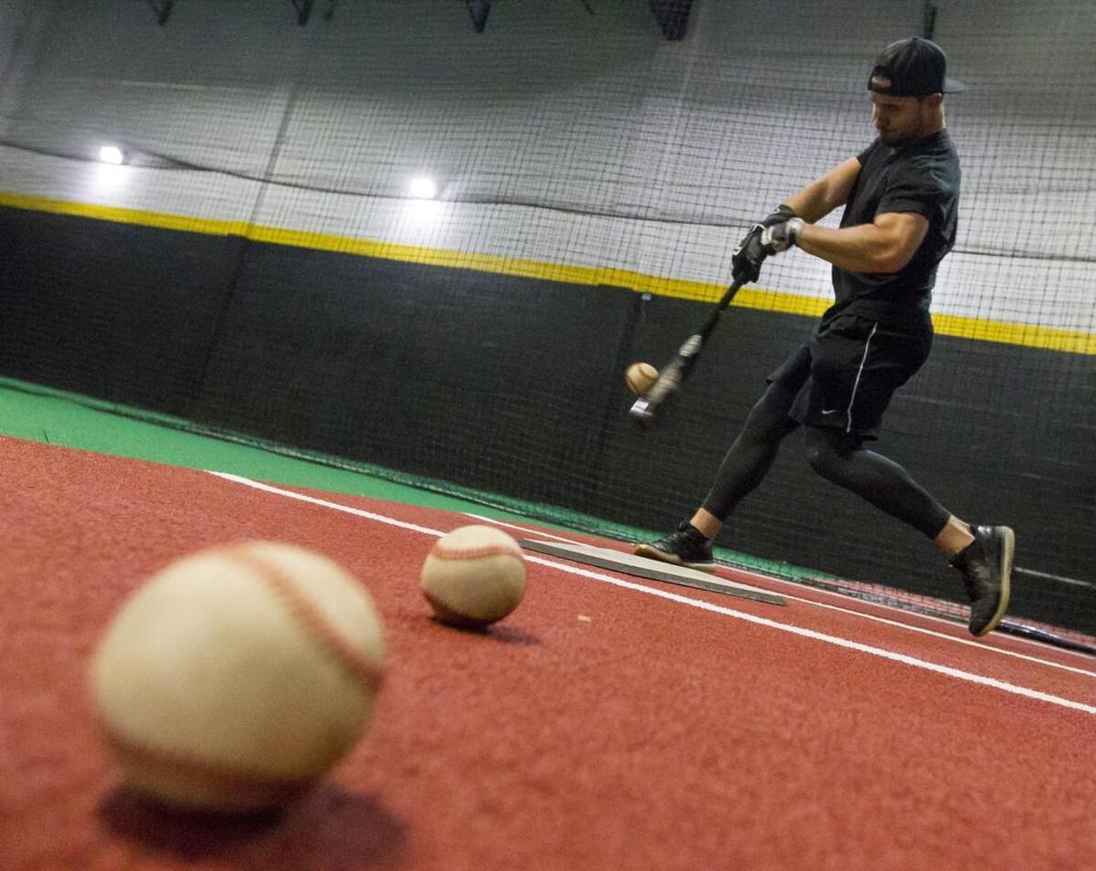 Eddy Alvarez is training hard in hopes of playing in the major leagues.