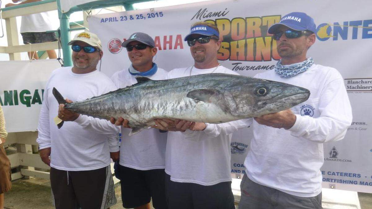 
It is of Team FineAwards.com1 holding up the tournament's largest tuna weighing 41.7 pounds. Story should land in next half -hour.
