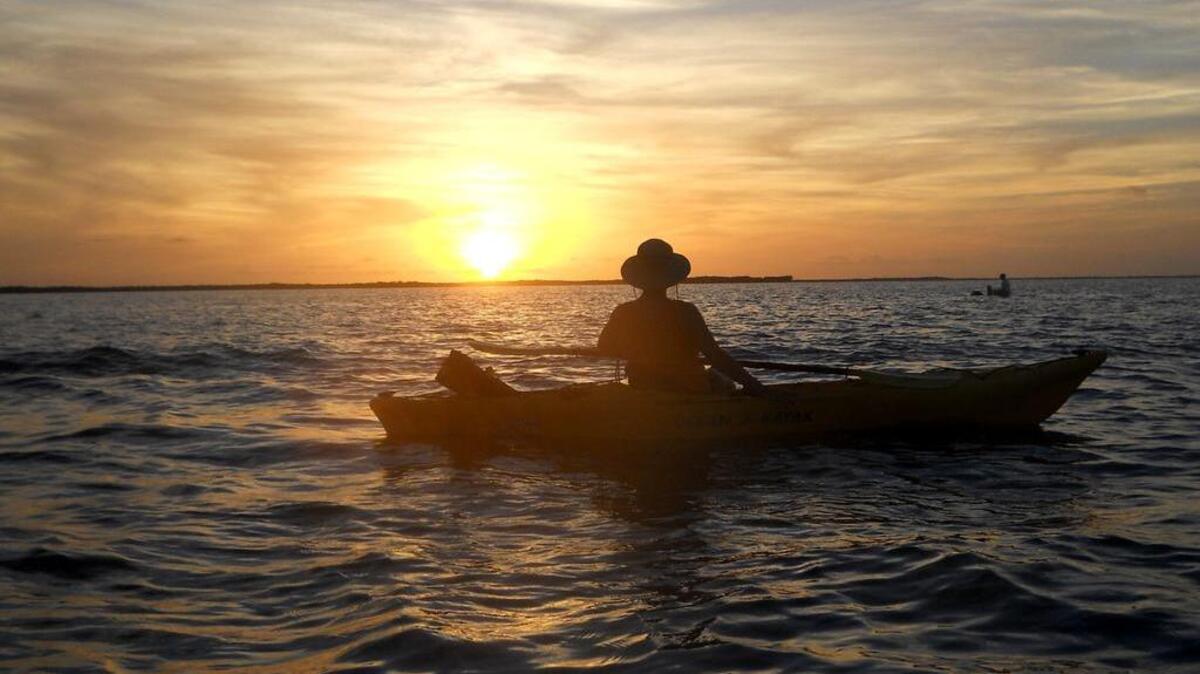 Going for a sunset paddle in the Florida Keys apparently will not require a boat registration any time soon.