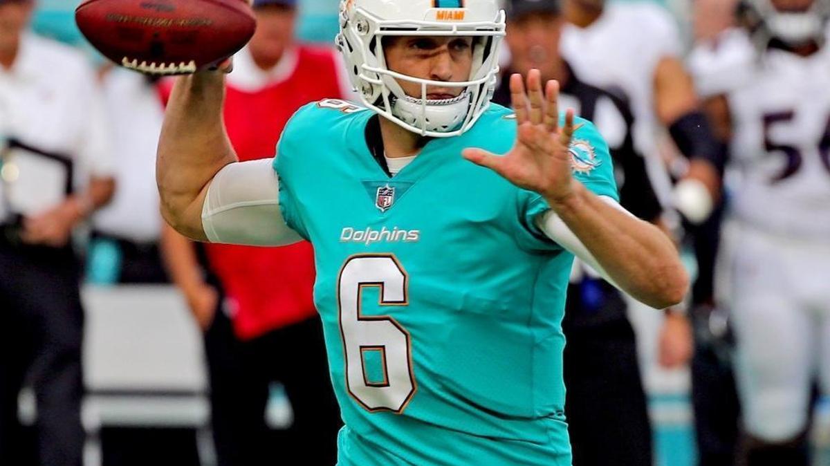 Dolphins quarterback Jay Cutler (6) as the Miami Dolphins play the Baltimore Ravens in their second preseason game at Hard Rock Stadium in Miami Gardens, Fla., Aug. 17, 2017.