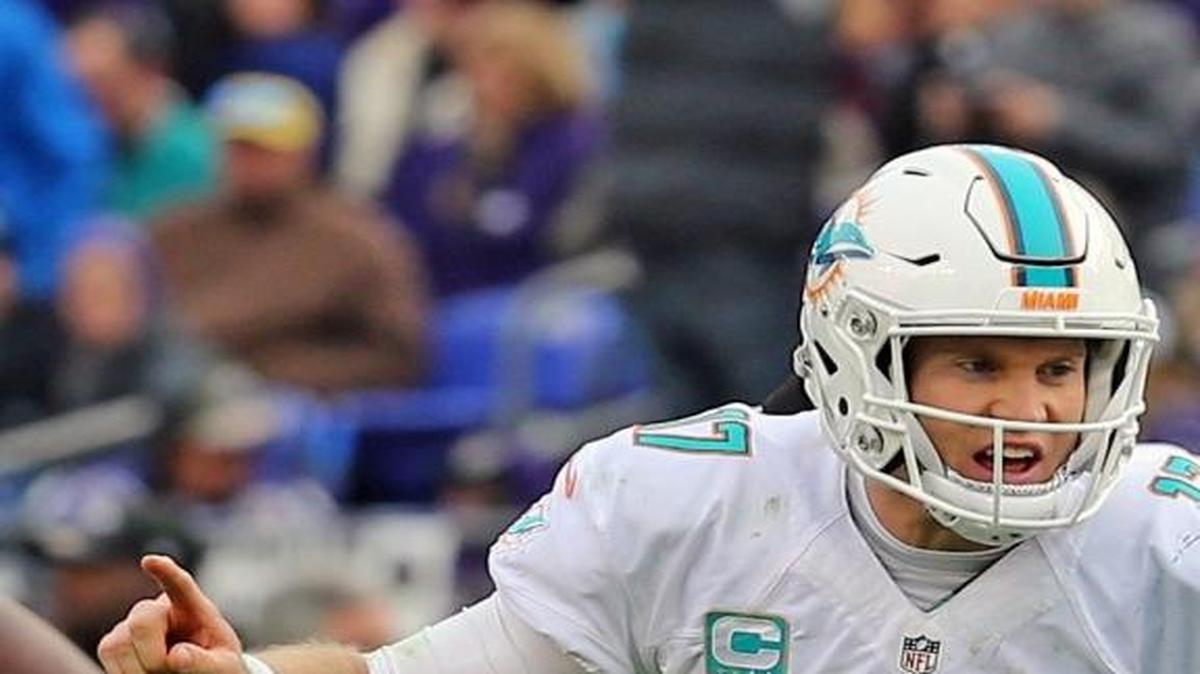 Miami Dolphins quarterback Ryan Tannehill yells at receiver Kenny Stills at the line of scrimmage during the third quarter as they play the Baltimore Ravens at M&T Bank Stadium in Baltimore on December 4, 2016.