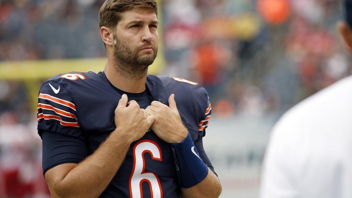 Former Bears quarterback Jay Cutler might be joining the Dolphins soon.