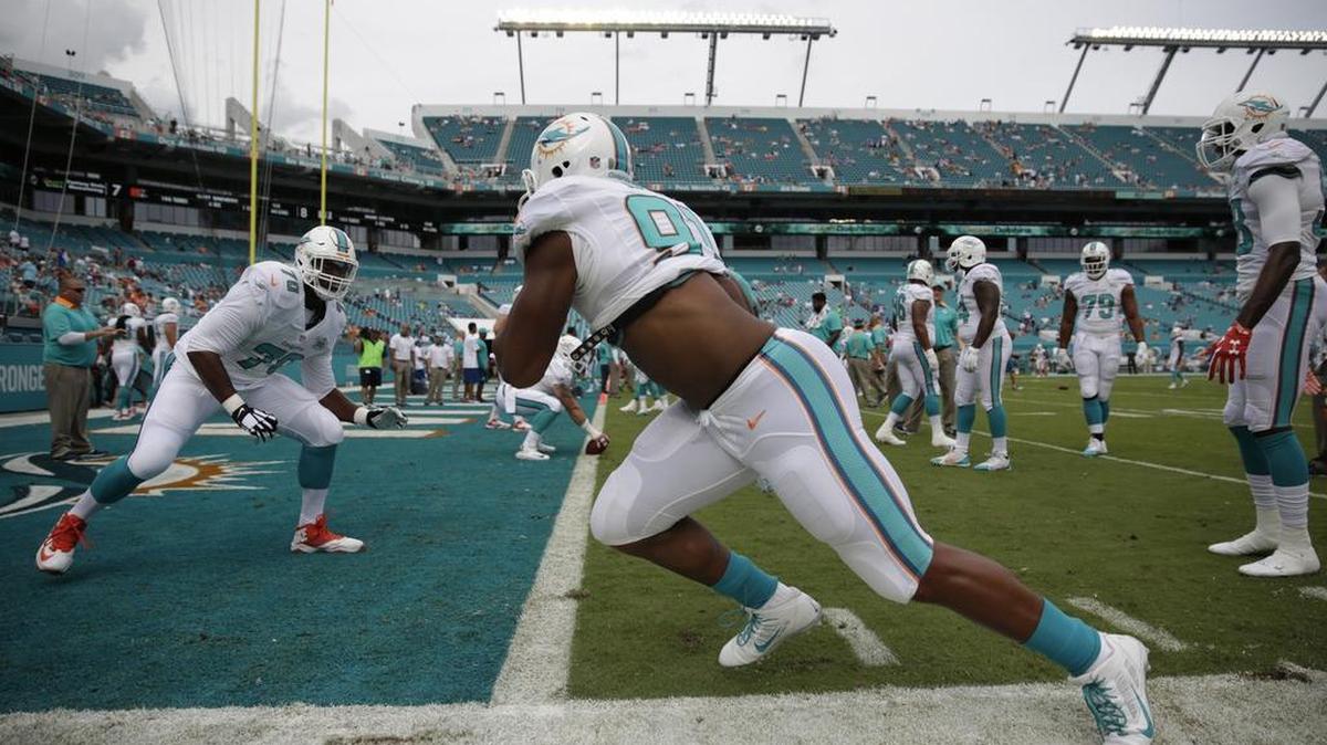 Miami Dolphins right tackle Ja'Wuan James (70) has been the team’s best offensive lineman through two games this season.