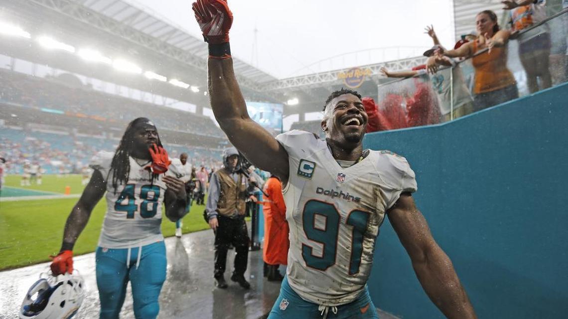 Miami Dolphins defensive end Cameron Wake enjoyed a resurgence in 2016. Can he keep it up?