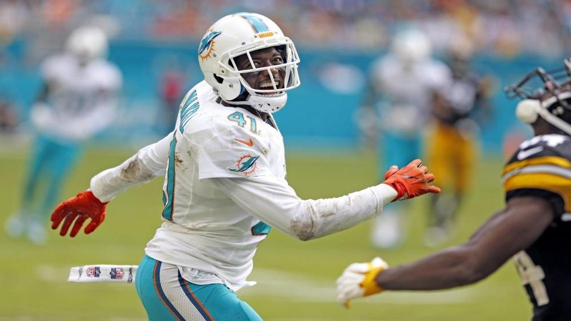 Miami Dolphins cornerback Byron Maxwell (41) as the Miami Dolphins host the Pittsburgh Steelers at Hard Rock Stadium on Sun., Oct. 16, 2016.