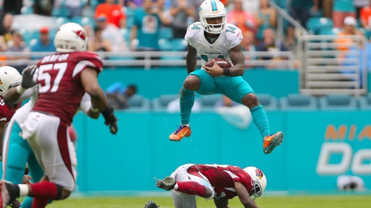 Miami Dolphins wide receiver Jarvis Landry has been on the lips of some NFL teams as a possible trade target.