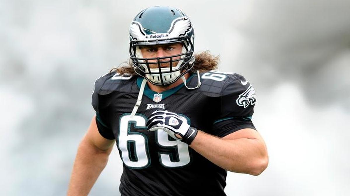 
The Miami Dolphins are one of several teams with at least some degree of interest in signing Evan Mathis.
