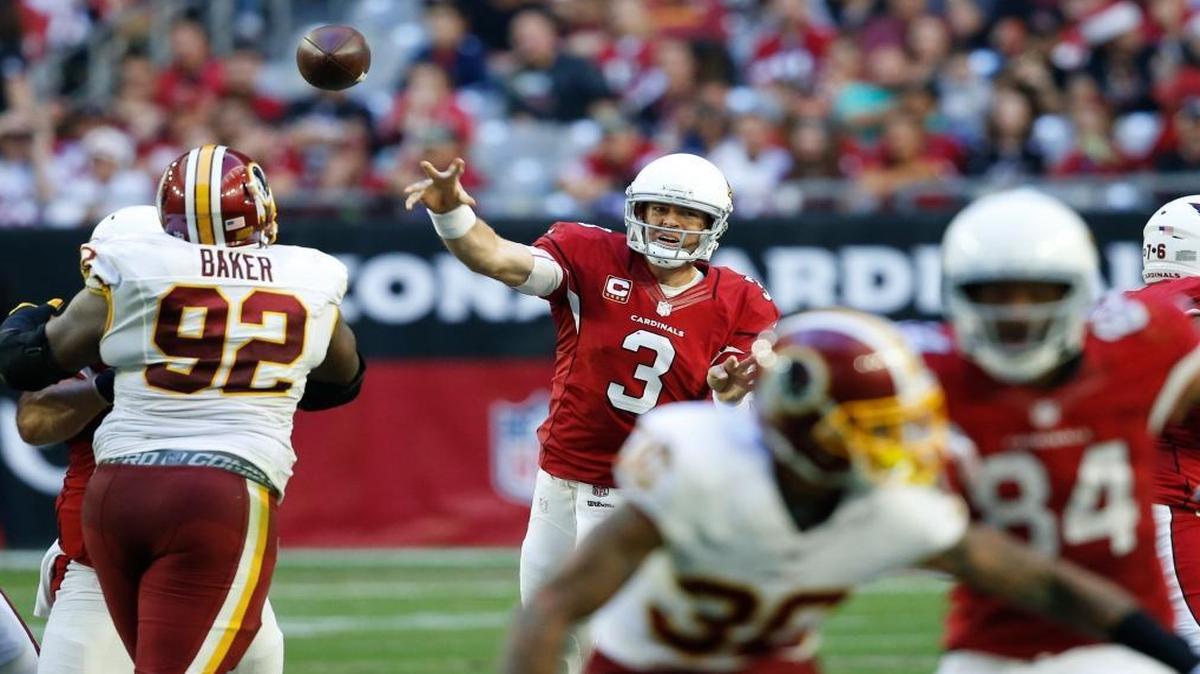 Arizona Cardinals quarterback Carson Palmer (3) throws against the Washington Redskins during the first half of an NFL football game, Sun., Dec. 4, 2016, in Glendale, Ariz.