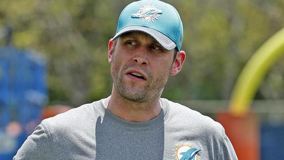 Dolphins coach Adam Gase