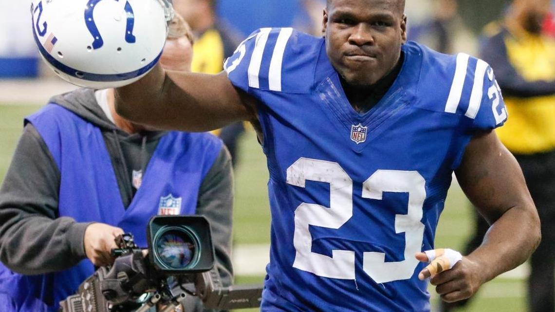 Coach Adam Gase loves what former UM and ex-Indianapolis Colts running back Frank Gore (23) is going to bring to the Dolphins. (Sam Riche/TNS)