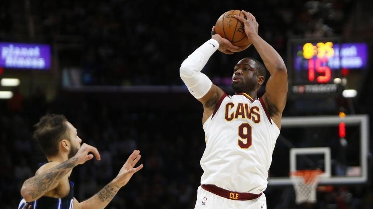 Dwyane Wade of the Cleveland Cavaliers pulls up for a shot against the Orlando Magic at Quicken Loans Arena on Jan. 18, 2018, in Cleveland, Ohio.