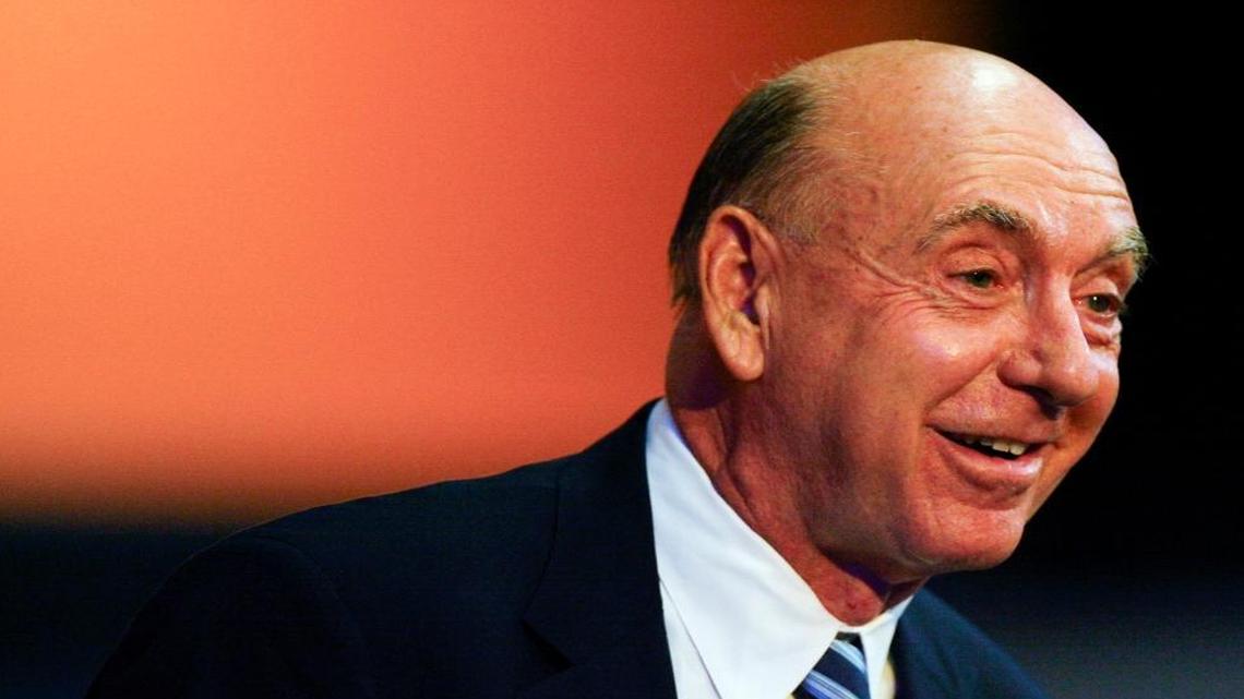 Dick Vitale likes the UM basketball team, which opens Friday, Nov. 11.