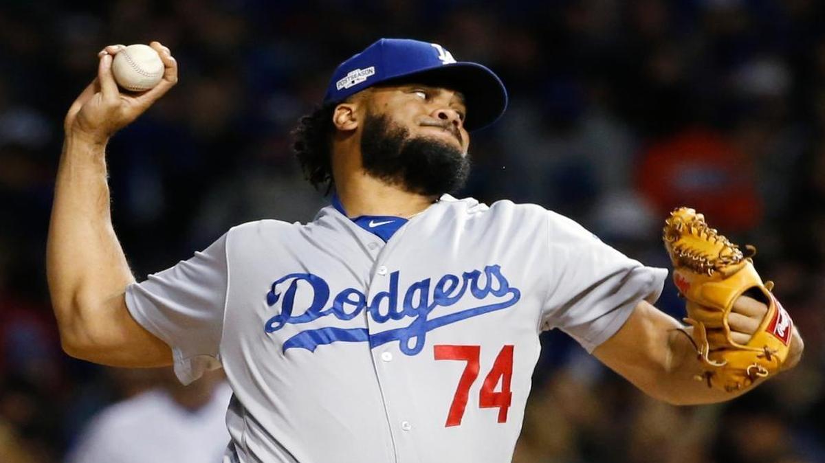 Los Angeles Dodgers relief pitcher Kenley Jansen (74) throws during the sixth inning of Game 6 of the National League baseball championship series against the Chicago Cubs, in Chicago. The Dodgers have extended $17.2 million qualifying offers to free agents Kenley Jansen and Justin Turner. The team's other free agents” Brett Anderson, Joe Blanton, Jesse Chavez, J.P. Howell and Chase Utley” were not given qualifying offers on Monday, Nov. 7, 2016. Jansen and Turner have until next Monday to accept their one-year offers.