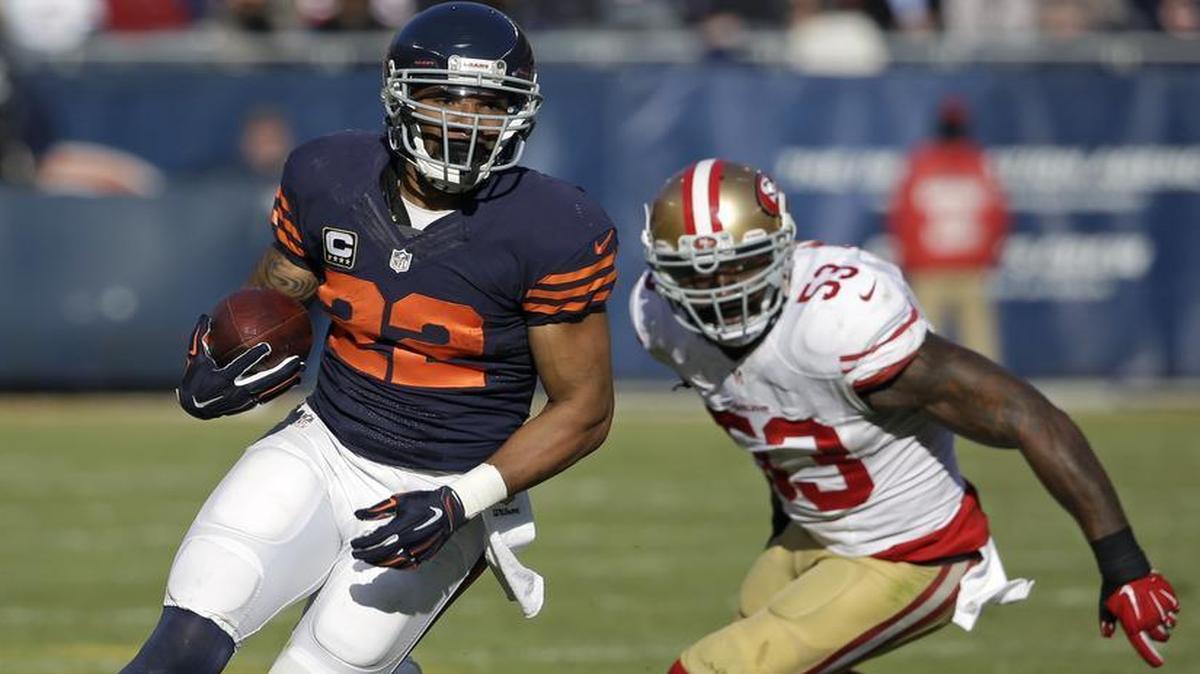Chicago Bears running back Matt Forte, left, is expected to a free agent on March 9.