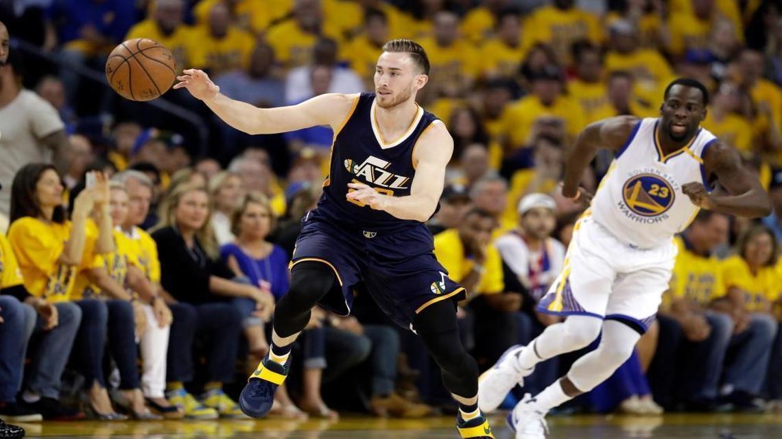 Utah Jazz's Gordon Hayward, left, during the first half in Game 2 of an NBA basketball second-round playoff series next to Golden State Warriors' Draymond Green (23) , Thurs., May 4, 2017, in Oakland, Calif.