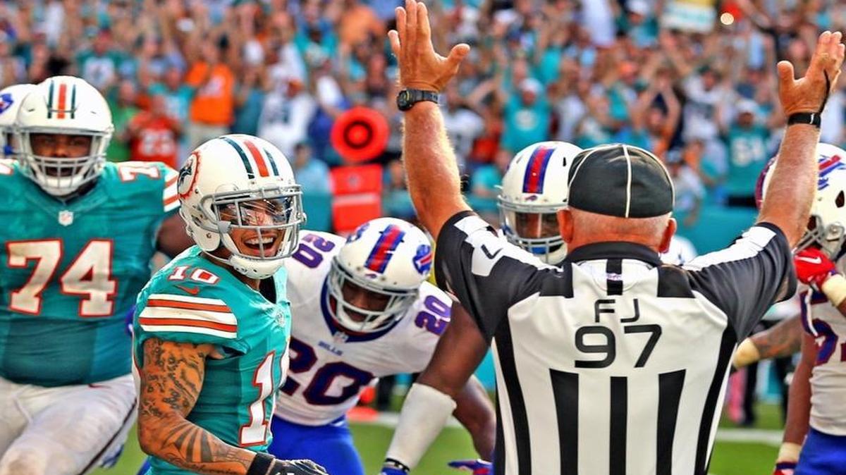 Kenny Stills’ 66-yard touchdown on Oct. 23 against the Bills was one of many big plays by the Dolphins during their four-game winning streak.