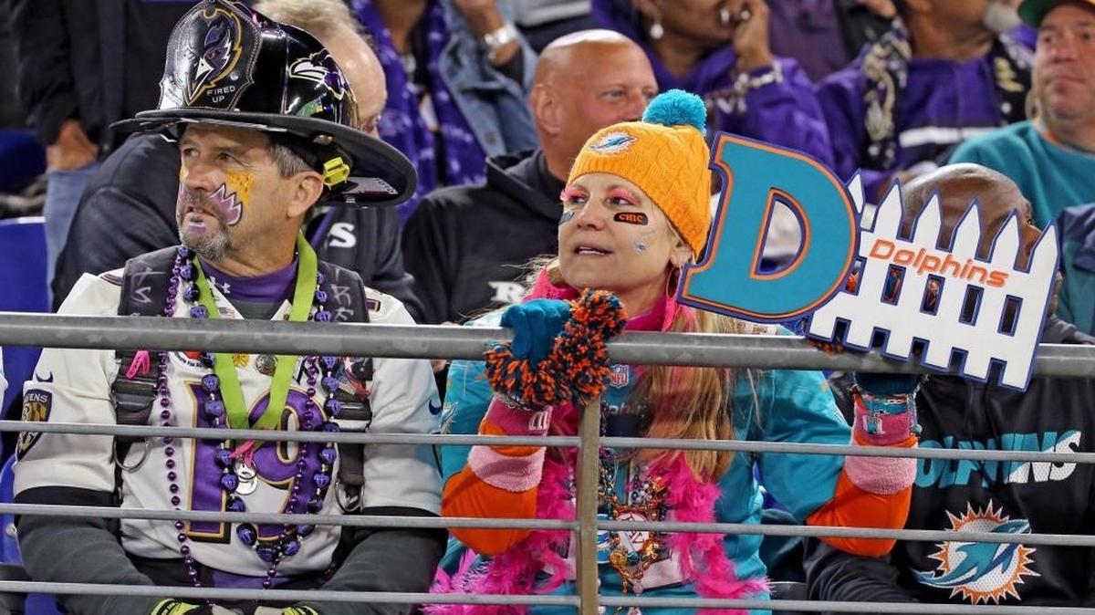 Miami Dolphins and Baltimore Ravens fans watch the game at the M&T Bank Stadium in Baltimore, Maryland, Oct. 26, 2017.
